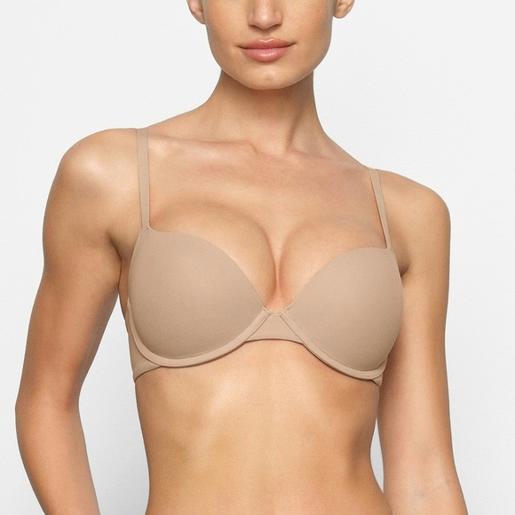 SKIMS Kim Kardashian Women's 34C Fits Everybody Push-Up Demi Bra New w/ Tags! - Picture 1 of 6